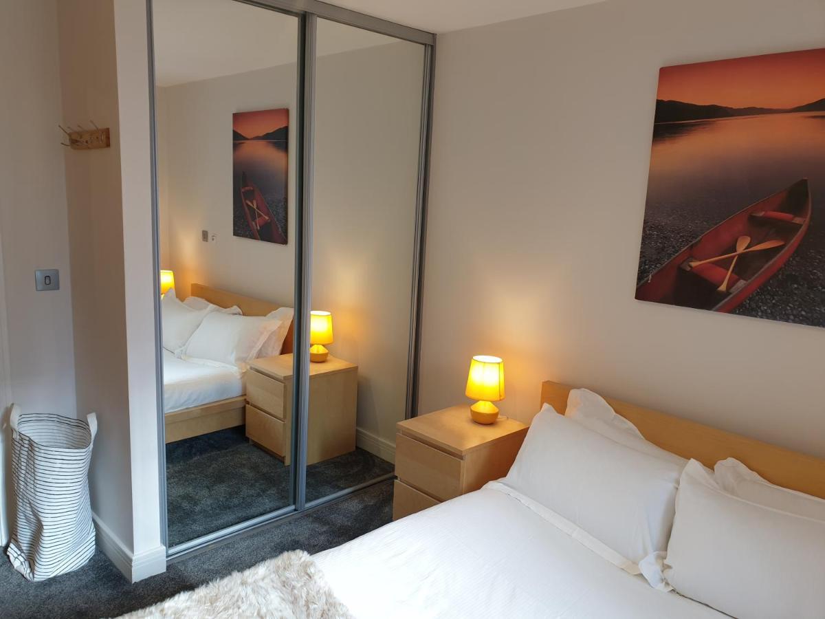 Birmingham Emerald, 2 Bedroom Apartment Екстериор снимка